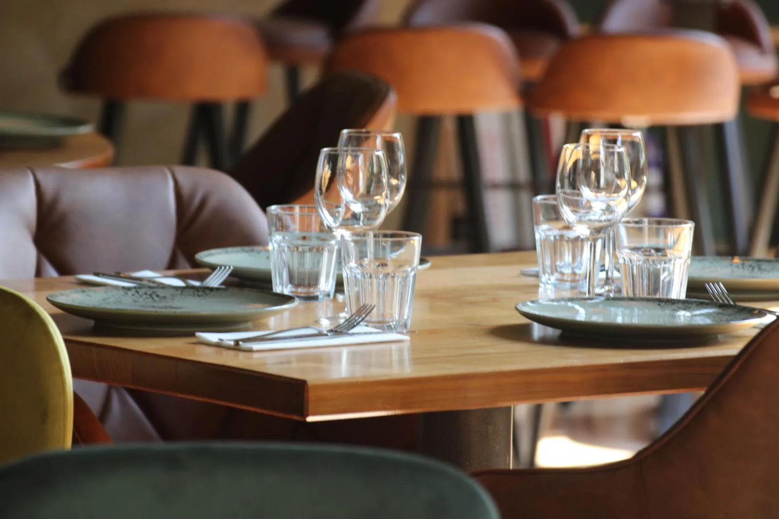 ARO I ÈN RESTAURANT